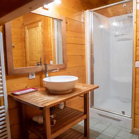 Шале La Taniere De Eddy *